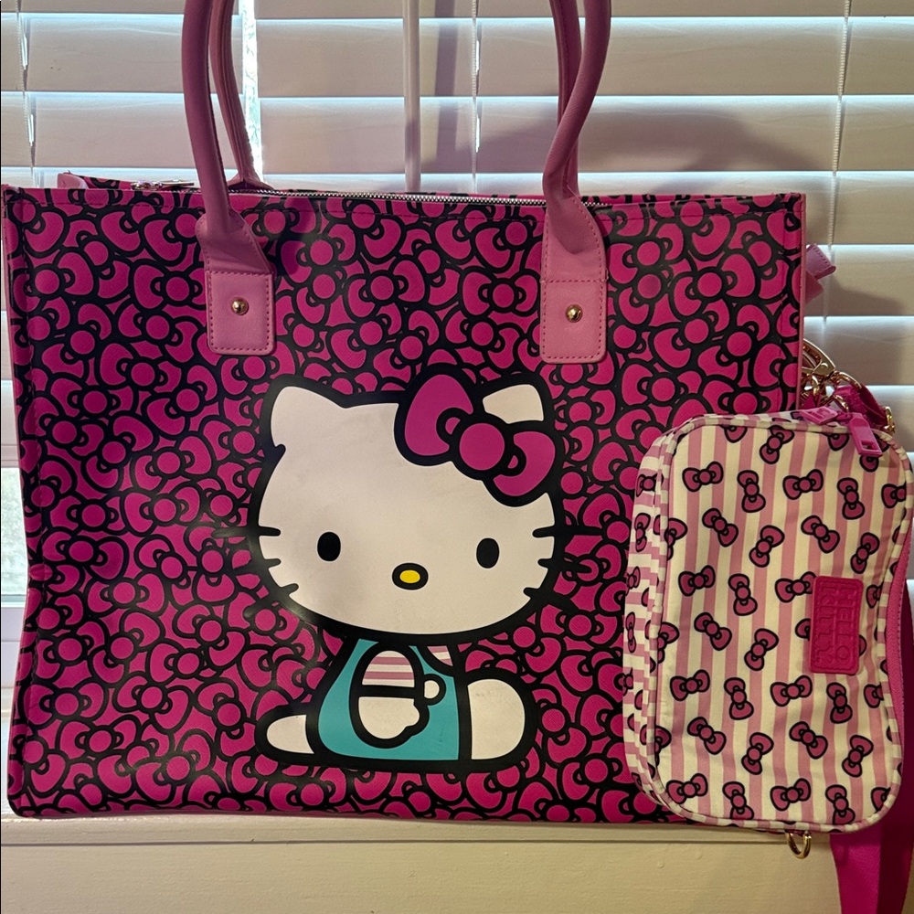 Hello Kitty Fuchsia and White Tote Bag Set